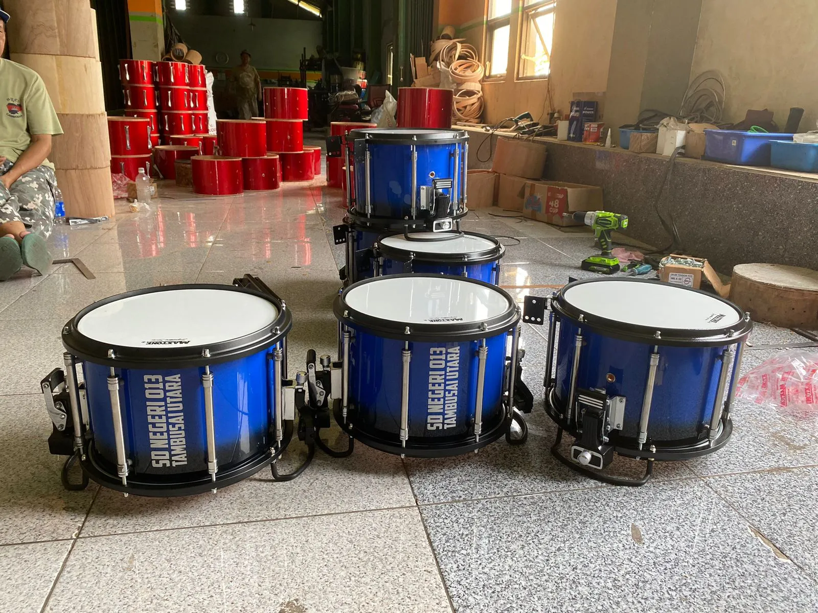 Jual Alat Drumband Makassar Terbaik, Harga Pabrik Berkualitas untuk SD, SMP, dan SMA